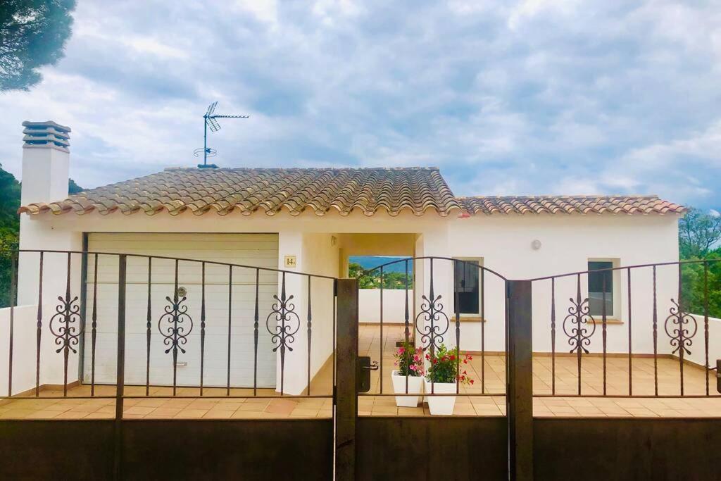 Apartamento Con Vistas A La Montana Begur Exterior photo